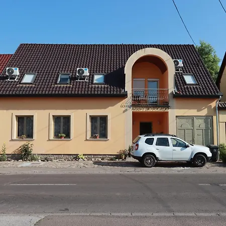 Arany Dio Fogado Kwatera prywatna Eger