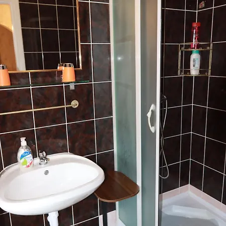 Arany Dio Fogado * Eger