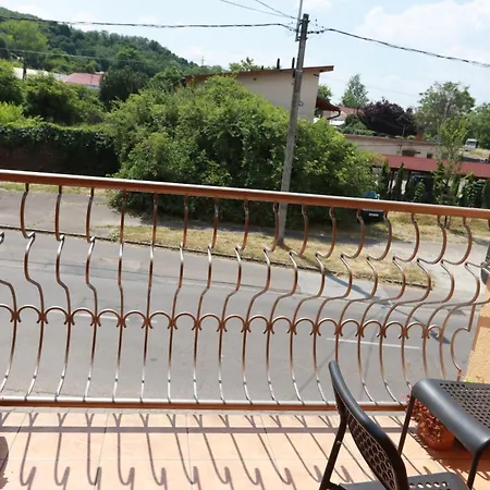 Arany Dió *