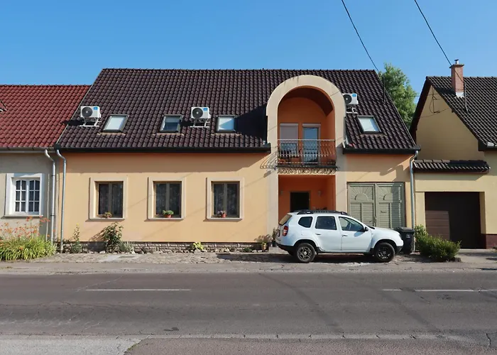 Arany Dio Fogado Ubytování v soukromí Eger